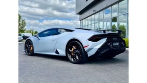 Lamborghini Huracán Tecnica Coupé RWD 2024 Usado en Buenas Condiciones, Certificado y Limpio - Product Image 6