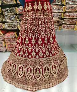 Nueva apariencia atractiva y ropa de diseñador Lehenga Choli Venta al por mayor Precio más bajo Ropa étnica Ropa - Product Image 1