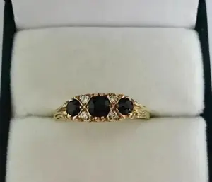 Anillo de Bodas de moissanita de Diamante Negro simulado redondo de 2,40 quilates Vintage anillos finos chapados en oro amarillo de 14K - Product Image 1