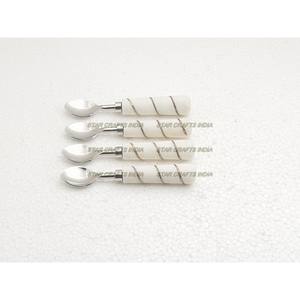 Ensemble de couverts de cuisine et de table Cuillère Couteau Fourchette à prix raisonnable Vaisselle Coutellerie Designer Résine Main pour Hôtels Restaurants - Product Image 6