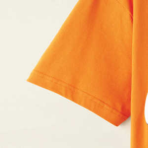 T-shirt blanc vierge OEM de haute qualité: coton doux, coupe décontractée, vêtements unisexes pour hommes avec étiquettes personnalisées - Product Image 4