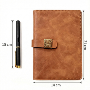 Set Regalo Aziendale Premium con Finitura Simil-Pelle, Blocco Note e Penna con Chiusura Magnetica - Product Image 2