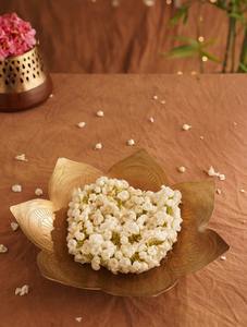 Chariot à chevaux en laiton, pièce d'art pour la décoration de la salle à manger, centre de table, décoration de bureau, pièce d'accent artisanale - Product Image 6