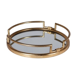 Plateaux décoratifs en métal poli miroir le plus vendu pour Noël Design moderne Décoration intérieure Plateau de luxe en métal. - Product Image 1