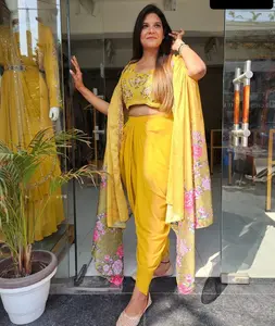 Roupa indiana moderna de falso Georgette com prato completo costurado com elástico e cinto de lona Dholi Salwar com organza Dupatta