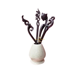 Pasador de Pelo de Madera Sostenible, Hecho a Mano con Madera Natural Sólida, Accesorio para Peinado - Product Image 3