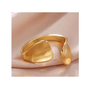 Anillos de servilleta de metal con acabado de lujo para una decoración de mesa refinada, perfectos para hoteles, restaurantes, eventos y hogares de lujo. - Product Image 5