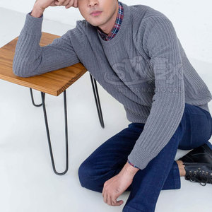 Suéter de Tela Combinada de Primera Calidad, Suave y Liso, Ligero para Invierno - Product Image 4