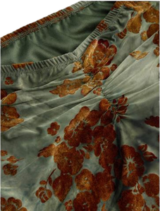 Jupe coupée en poisson de qualité exportée, parfaite pour les tenues de bureau ou les soirées de tous les jours Style sans effort Disponible en vrac - Product Image 2