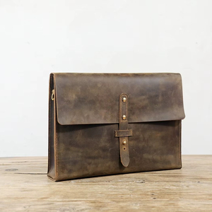 Bolsa de mensajero de cuero elegante, bolsa de oficina elegante a bajo precio para el trabajo y las reuniones, bolsa de mensajero de cuero duradera - Product Image 1