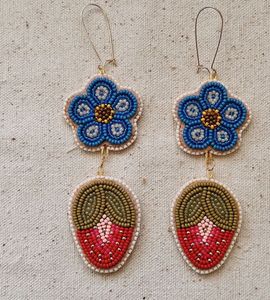 Boucles d'oreilles multicolores en perles de rocaille Bijoux à franges pour cadeau d'anniversaire Dan de longueur moyenne - Product Image 4