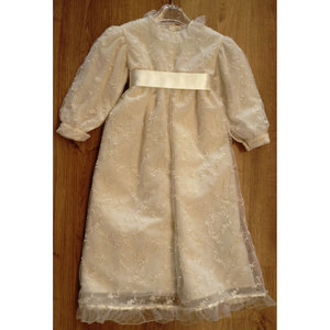 Ropa de Bebé con Bordado de Tul - Product Image 2