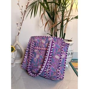 Indian Handmade <b>Patchworked</b> Floral Quilted Small Tote Handbag Cotton Lightweight Fashion <b>Bag</b> for Daily Use Zipper for Winter - Product Image 1