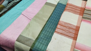 Tela de Seda Tafetán Reciclada Multicolor, Ligera, Brillante y Sostenible para Confección, Artesanía, Moda, Exportación al por Mayor - Product Image 3