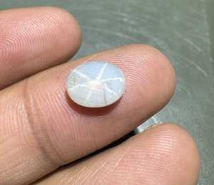 Pierre précieuse naturelle saphir étoile grise de qualité supérieure Pierres précieuses en vrac de haute qualité Fabrication de bijoux Pierres précieuses à des prix abordables OEM en vrac - Product Image 2