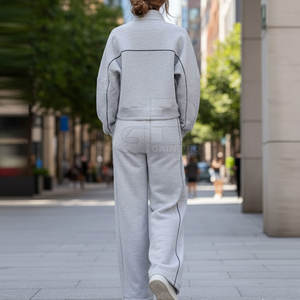 Ensemble deux pièces surdimensionné pour femmes, tenue tendance de la rue, avec un ajustement confortable, ensemble deux pièces surdimensionné tendance - Product Image 5