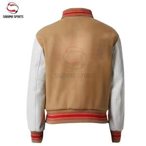 แจ็คเก็ตวาร์ซิตี้พรีเมียมแบบสั่งทำสำหรับผู้ชายและผู้หญิง สไตล์เบสบอล ตัวเสื้อทำจากผ้าขนสัตว์ แขนเสื้อทำจากหนัง รับผลิตแบบ OEM ODM ขายส่งจากโรงงาน - Product Image 3