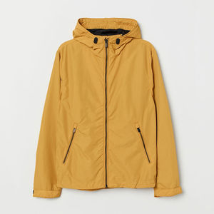 แจ็คเก็ตซาฟารีผู้ชาย ดีไซน์ลำลอง กันน้ำ ขายดี คอตั้ง สำหรับฤดูหนาว เสื้อผ้าสตรีทแวร์กลางแจ้ง ระบายอากาศได้ดี ผ้าฝ้าย 100% รับผลิตแบบ OEM - Product Image 1