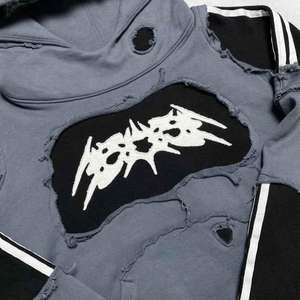 เสื้อฮู้ดแขนยาวสไตล์วินเทจทำสีซีดแบบทำเอง ประดับด้วยคริสตัลขนาดใหญ่ ดีไซน์เนอร์ฮู้ดดี้สำหรับผู้ชาย - Product Image 4