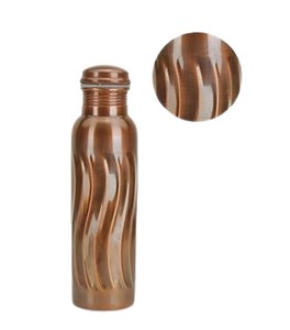 Suministro directo de fábrica de Ant. Botella de Cobre Ola 1 L, Súbete a la ola de hidratación con la hormiga. Botella de cobre de onda, frasco de cobre - Product Image 6