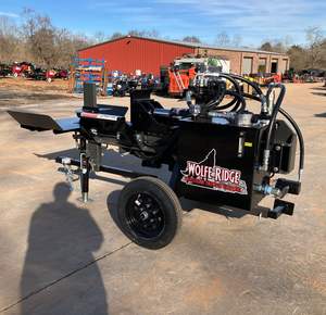 2026 Wolfe Ridge 28C Rajadora de Leña Compacta Comercial a Gasolina con Control Digital y Bomba y Engranaje - Product Image 1