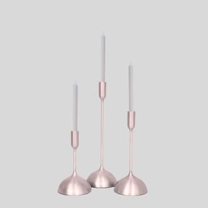 Portavelas de aluminio apilable Diseño que ahorra espacio para un fácil almacenamiento y envío Perfecto para mayoristas y distribuidores - Product Image 1