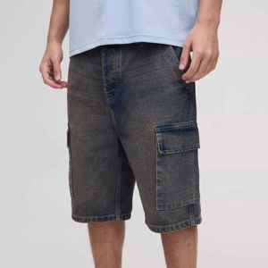 Shorts en jean respirants pour hommes, personnalisables, haute qualité, design et logo sur mesure acceptés - Product Image 2