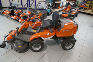 Tondeuse autoportée industrielle en gros pour R 420TsX AWD, moteur 2 temps 125cc, commande électrique à 100%, télécommandée, pour usine - Product Image 6