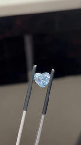 Diamante CVD Cultivado en Laboratorio, Corte Corazón, 1.42 Quilates, Color Azul Fantasía, Claridad VVS1, Piedra Suelta con Certificado IGI - Product Image 2