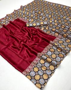 Sari de Satén Ajrakh para Mujer, Ligero, Étnico, Hecho en India, para Bodas, Disponible, Sin Tiempo de Entrega de Muestra - Product Image 5