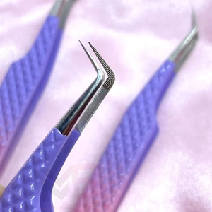 Pinzas de Acero Inoxidable de Alta Calidad, Súper Ventas, con Agarre Sólido y Fuerte para Extensiones de Pestañas - Product Image 2