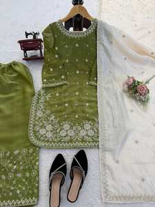 Nueva Moda en Ropa India y Pakistaní, Increíble Colección de Colores para Bodas, Traje Punjabi Plazzo Kamiz, Diseñado para Adultos - Product Image 4