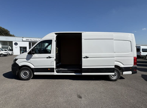 USADO LHD/RHD 2022 VOLKSWAGEN CRAFTER 2.0TDI CR35 LWB STARTLINE PARA ENTREGA DE VENTAS - Product Image 3