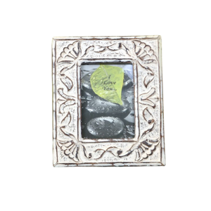 Meilleures ventes SURINDRA Cadre photo en bois massif de haute qualité sur mesure 8x10 pouces Finition antique blanche Décoration de la maison Cadeau - Product Image 1