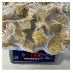 Fruit de la passion congelé entier IQF avec pelure enlevée adaptée à la transformation industrielle et au service alimentaire de l'usine du Vietnam - Product Image 2