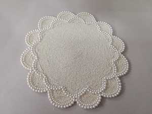 Dessous de verre perlé noir fait à la main de 14 pouces tapis et tampons ronds élégants et élégants pour l'ameublement de la maison - Product Image 3