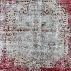 พรมตุรกีวินเทจ ขนาด 4.2x6.9 ฟุต สีแดงลายนามธรรม - Product Image 3