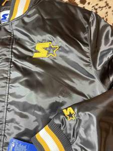 Ligero Hombres Retro Casual High Street Fashion Varsity Jacket Primavera Invierno Ropa deportiva Satén Poliéster con cierre de cinturón - Product Image 6