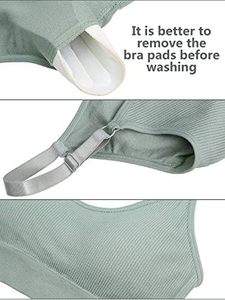 Soutien-gorge de sport pour femmes conçu pour la force et la flexibilité avec un soutien rembourré pour les longs entraînements de fitness - Product Image 4