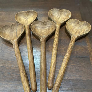 Cuchara de madera Toque natural para cada comida Adecuado para un estilo de vida básico - Product Image 1