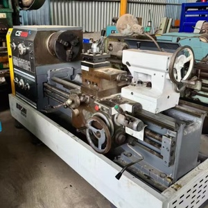 Torno CNC de suelo de alta resistencia, longitud de mecanizado 600mm 750mm, diámetro rotatorio 320mm 500mm, modelos Cs6140 Cs6150 - Product Image 1