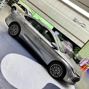 BYD Qin L DM-i 2025, véhicule hybride rechargeable, berline à quatre portes et cinq places, autonomie de 100 km - Product Image 3