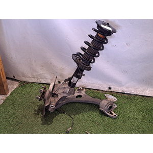 Cubo de Rueda Delantera Izquierda para Land Rover Range Rover Evoque Serie K8D218K001AB PT153 (18>) - Product Image 1