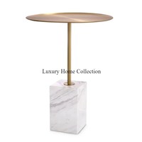 Dessus de table d'appoint en acier inoxydable couleur or avec base en marbre de forme carrée Meubles de décoration pour la maison et le restaurant faits à la main
