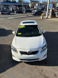 Toyota Corolla S 2010 Usado, Automático, Volante a la Izquierda, Asientos de Cuero, Interior Claro, Sedán - Product Image 3