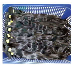 Vente en gros de 9A Grade brésilien indien aligné cuticule brut droit de cheveux humains 30 pouces avant de lacet lâche vagues profondes Styles de perruque - Product Image 1