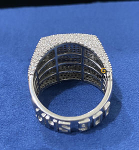 Hecho a mano 10K oro blanco personalizado Campeonato anillo estilo Hip Hop corte moissanita piedras rodio plateado diamante bodas fiestas - Product Image 6