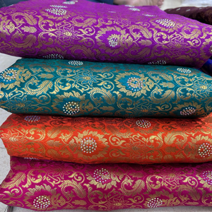 Vente en gros de tissu de brocart jacquard riche broderie de fil d'or pour les filles tenues traditionnelles housses de coussin techniques non tissées - Product Image 3