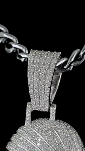 จี้เพชรทรงกลมแบบฮิปฮอป ดีไซน์ Iced Out Man เงินแท้ 925 ชุบโรเดียม ประดับเพชรโมอิสซาไนต์ VVS สำหรับผู้ชายและผู้หญิง - Product Image 5