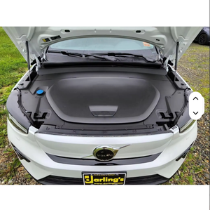 Venta de Autos Usados en Excelentes Condiciones, Volvo XC40 SUV 2024 - Product Image 2